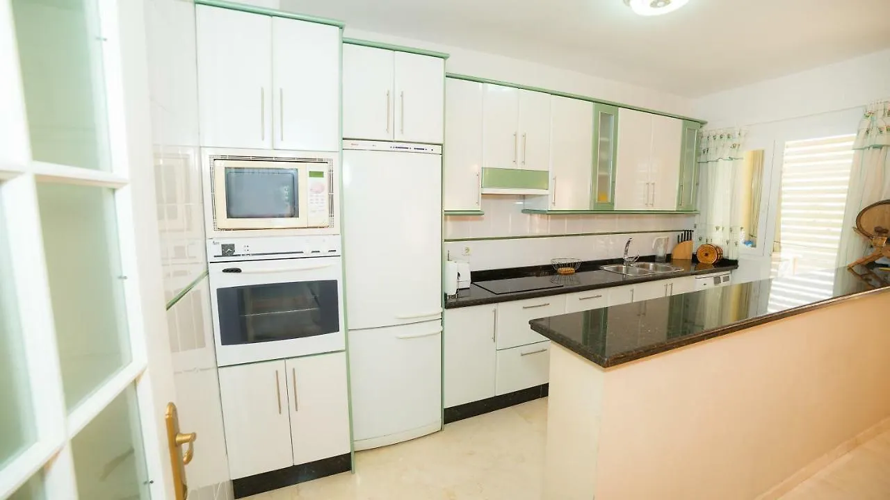 Condesa Playa Apartamento La Herradura  Espanha